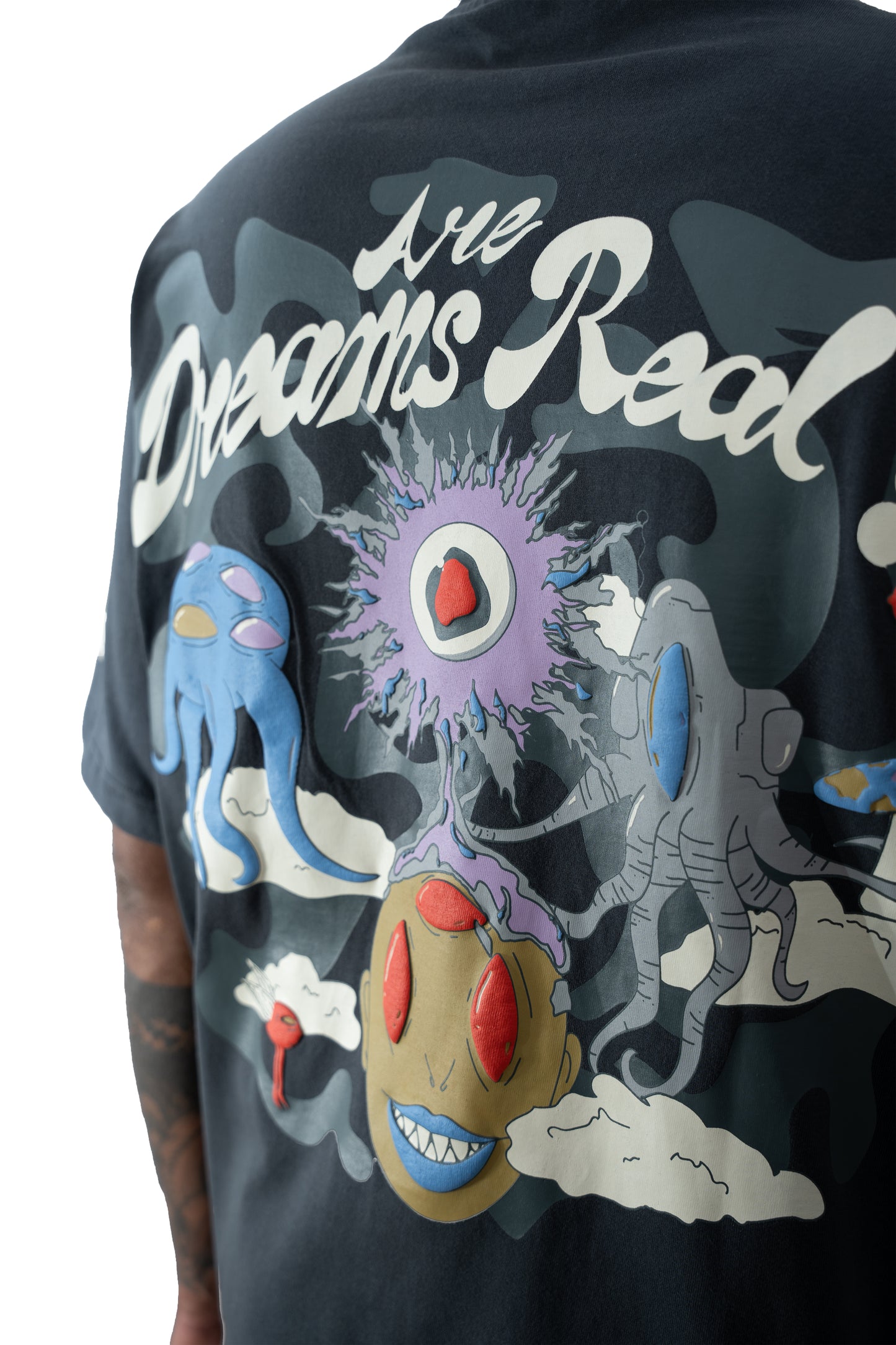 DREAMS TEE