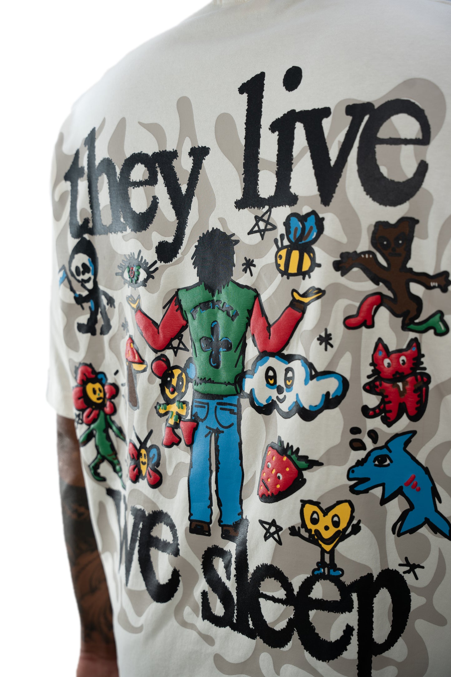 THEY LIVE TEE