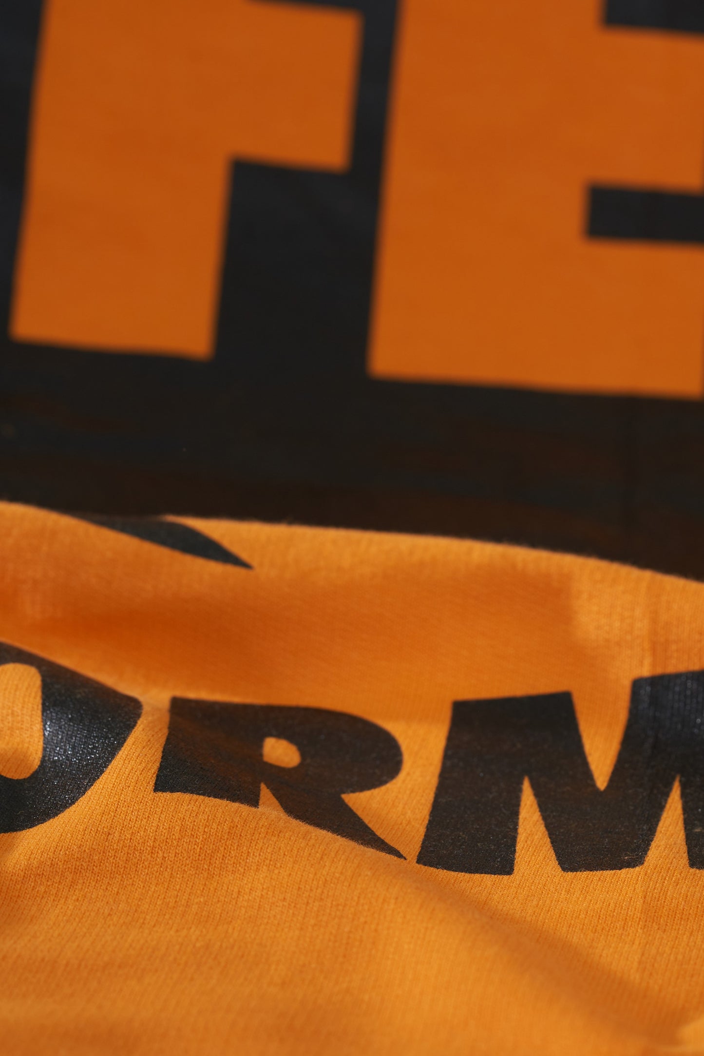 FORMLESS TEE